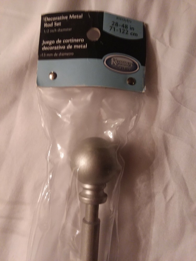 Kenny Decorative metal Rod Set  24-48" Silver. Adjustable