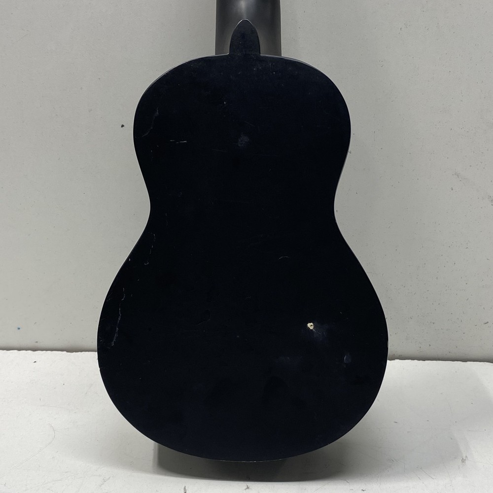 Bailando Soprano Ukulele Black 4 String Std Tuning