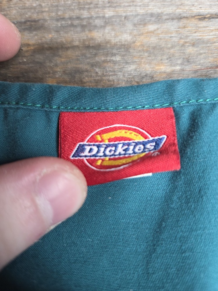 Dickies Size Small Womens Green Scrub Top