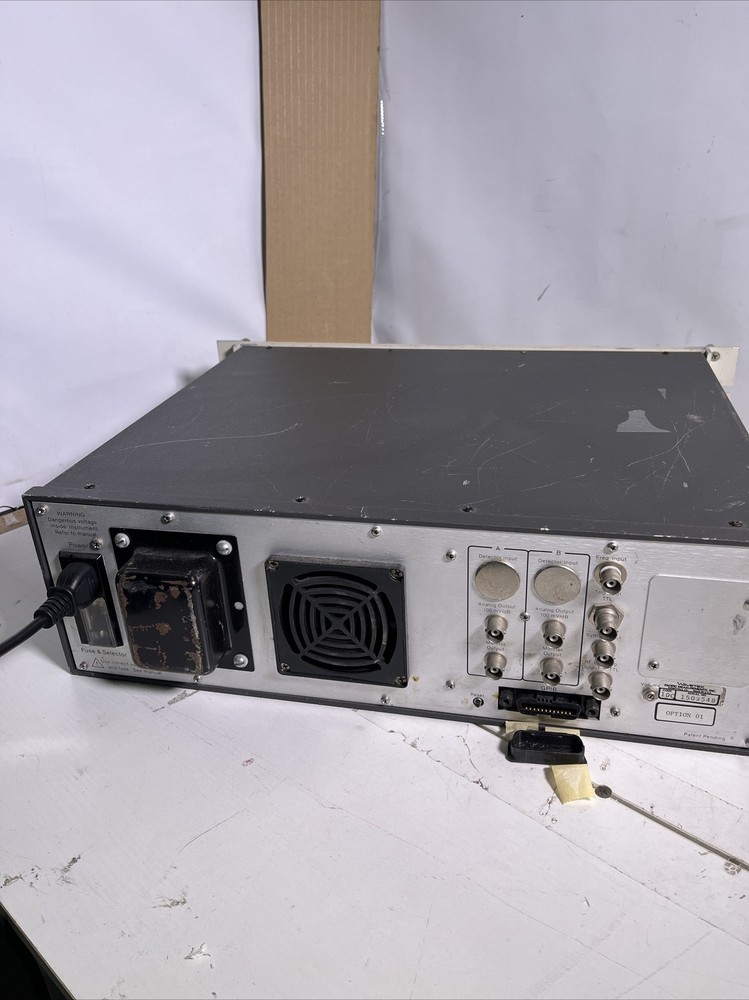 AS-IS, UNTESTED, POWER ON /WAVETEK 8502A PEAK POWER METER