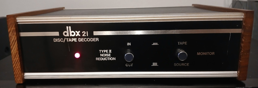 VTG DBX 21 Disc/Tape Decoder Noise Reduction (ONE OWNER)-TESTED & WORKING-S. Vid