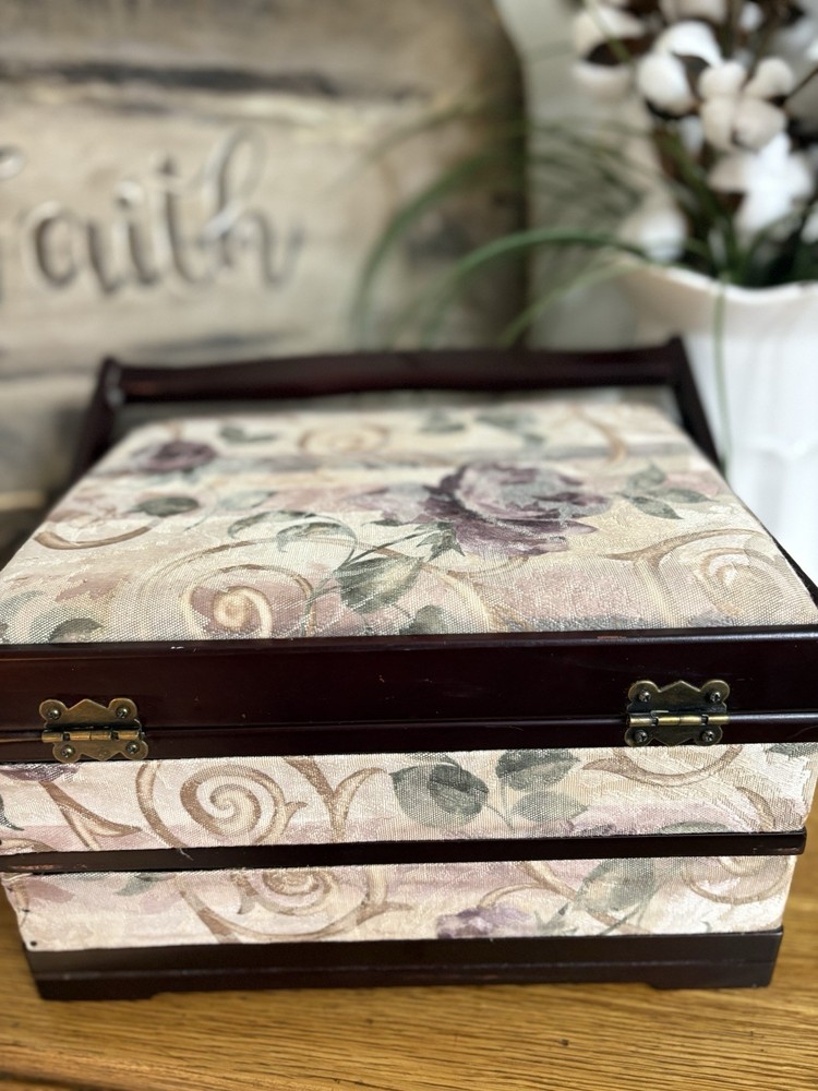 Vintage Sewing Box With Removable Tray