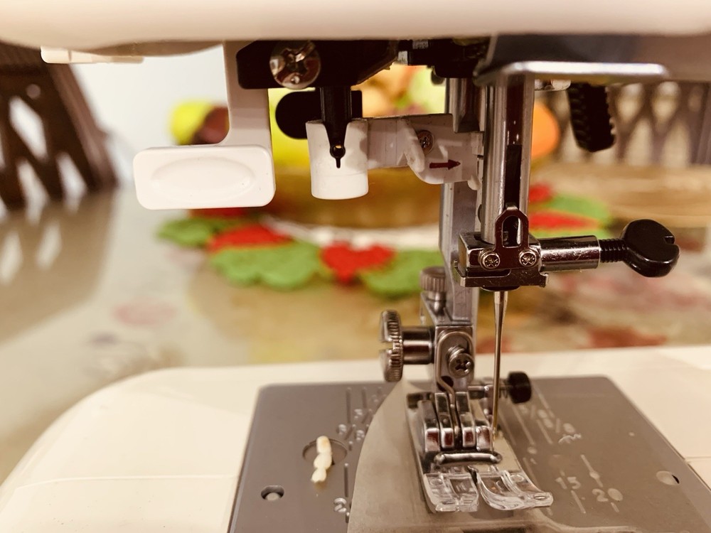 Janome Thread Banger Model TB-30 Computerized Sewing Machine
