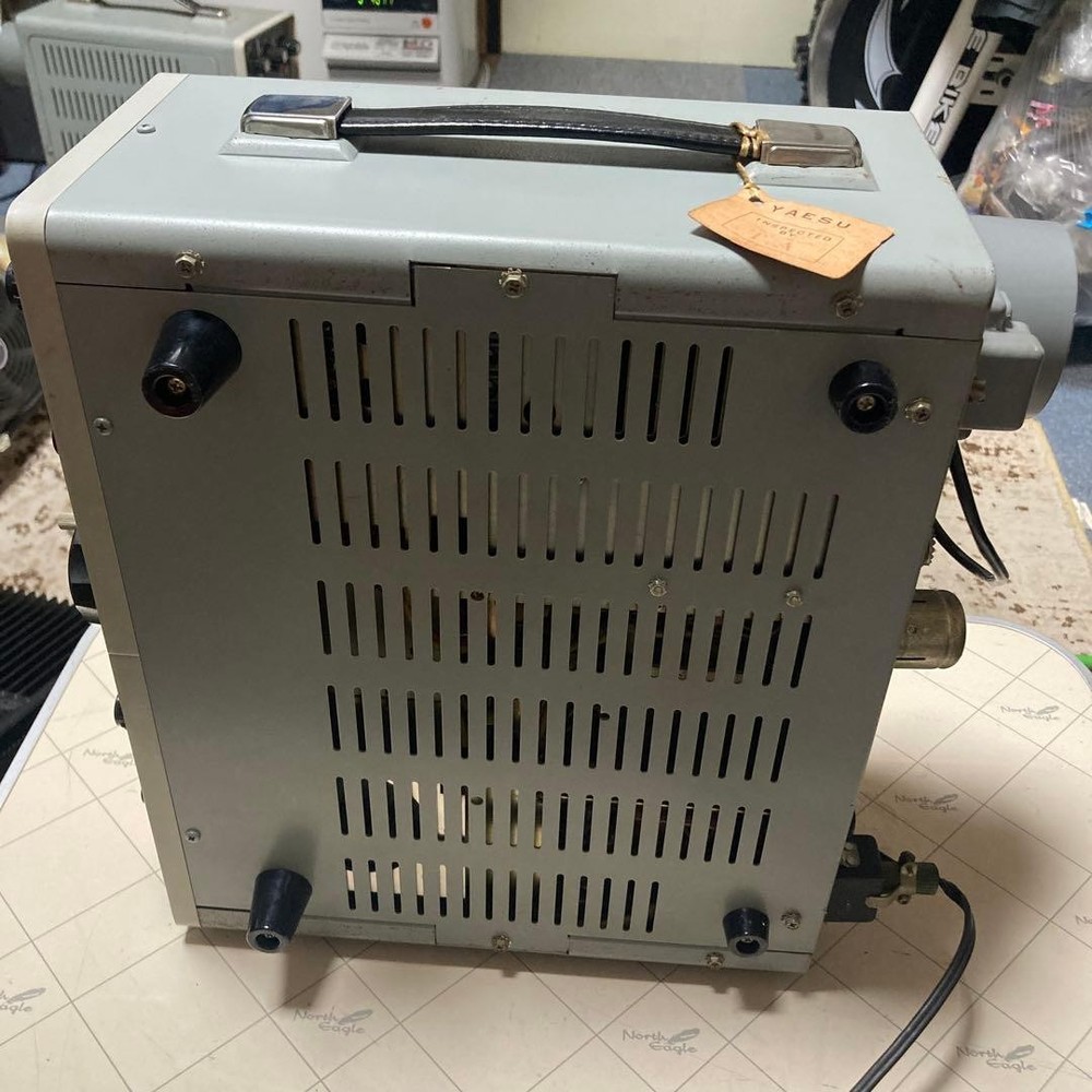 Yaesu FT-101ES 20W HF Transceiver Tested as is