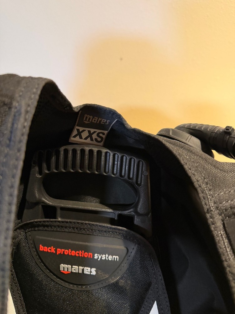 Mares Prestige BCD size XXS