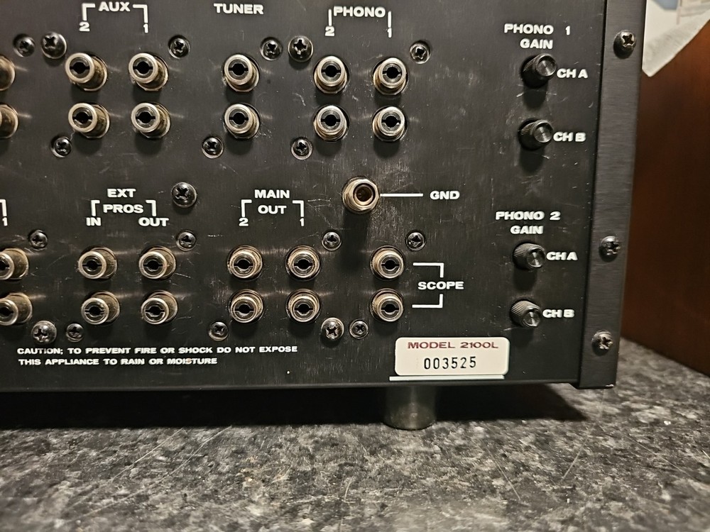 SAE 2100L Solid State Stereo Preamplifier With Original Box