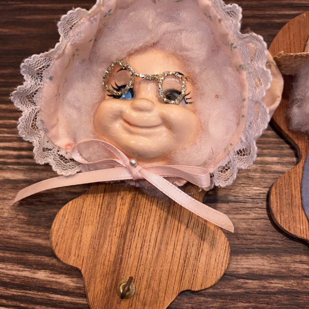 vintage, handmade country-style wall decorations