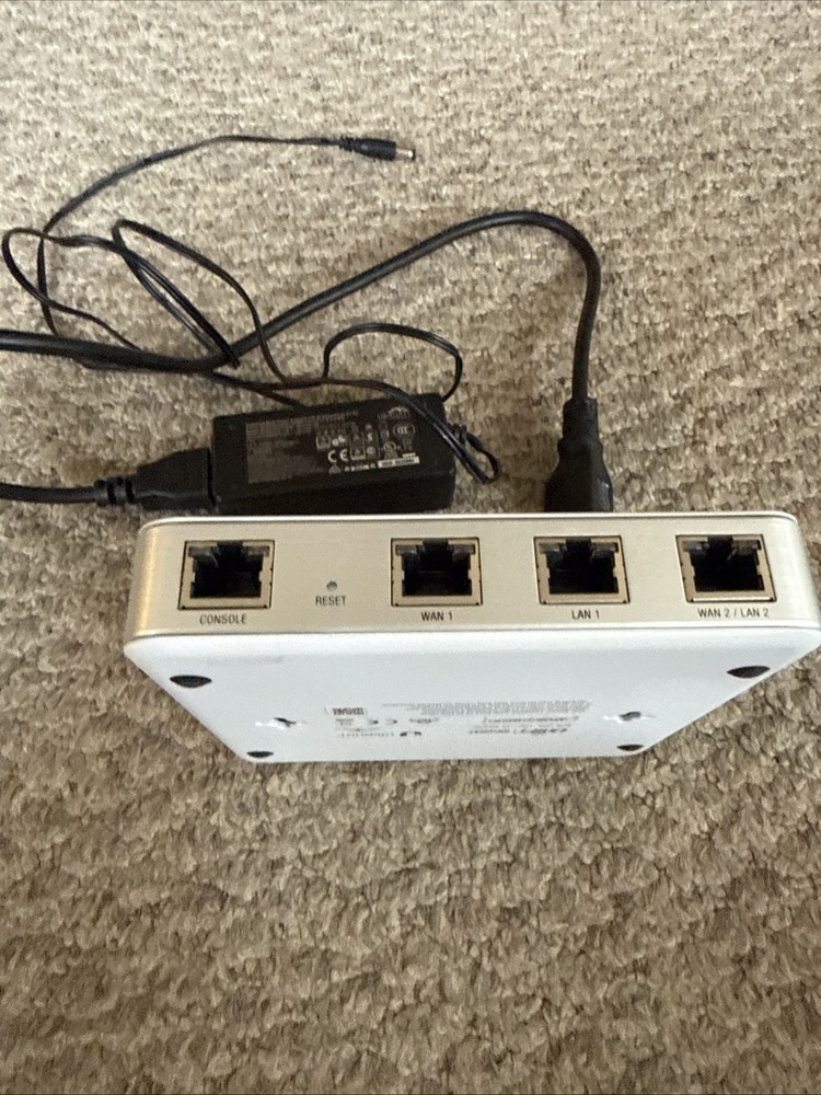 Ubiquiti Networks UniFi Security Gateway