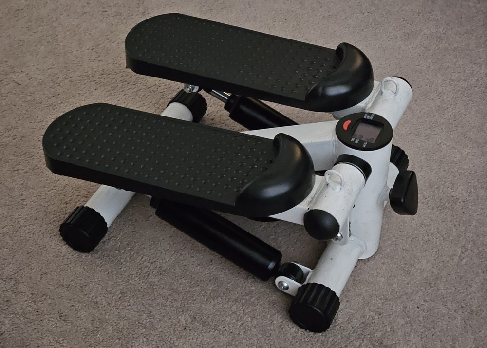 ⛳️ Mini Stepper for Home Exercise, Stair Step Workout Machine, Full Body Cardio