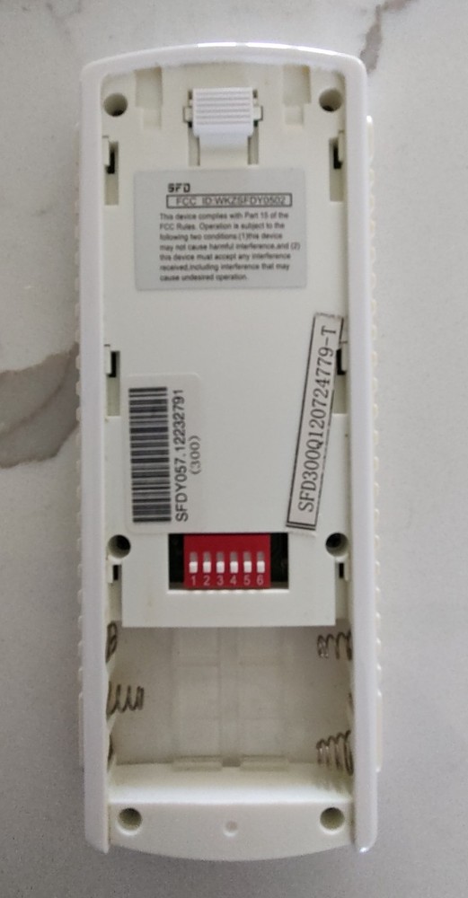 Serta - Ergomotion - Adjustable Bed 1.0 Control Box - K057 with remote