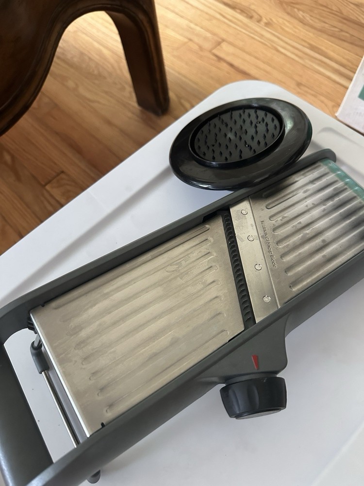 mandolin slicing tool