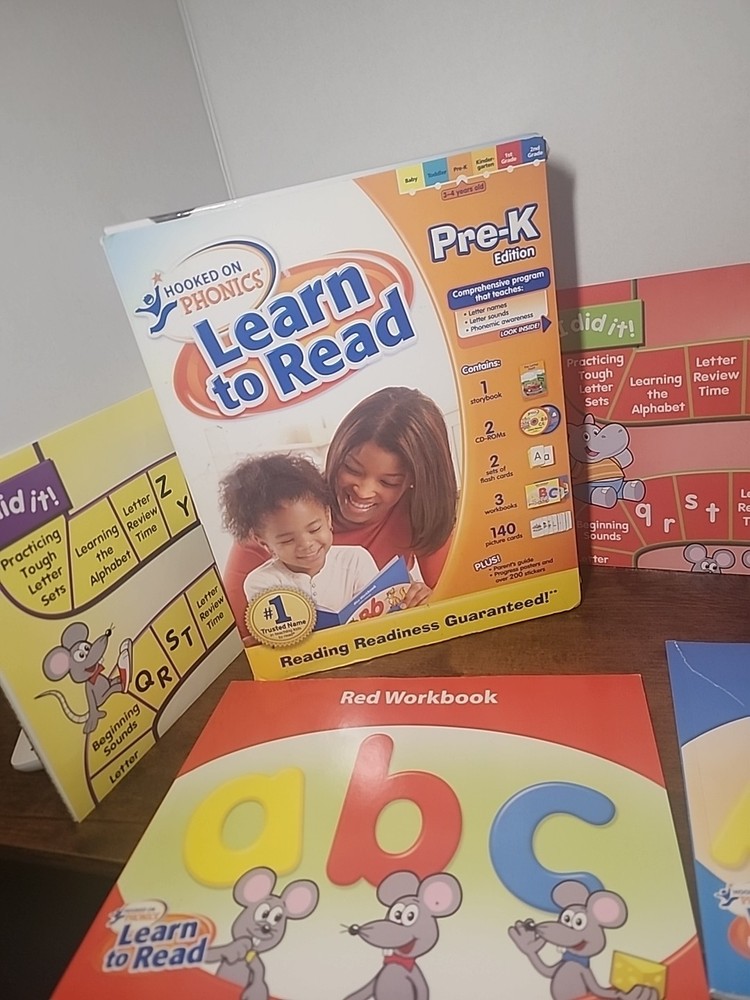 Hooked On Phonics Pre-K Learn to Read Edition Program INCOMPLETE SEE PHOTOS