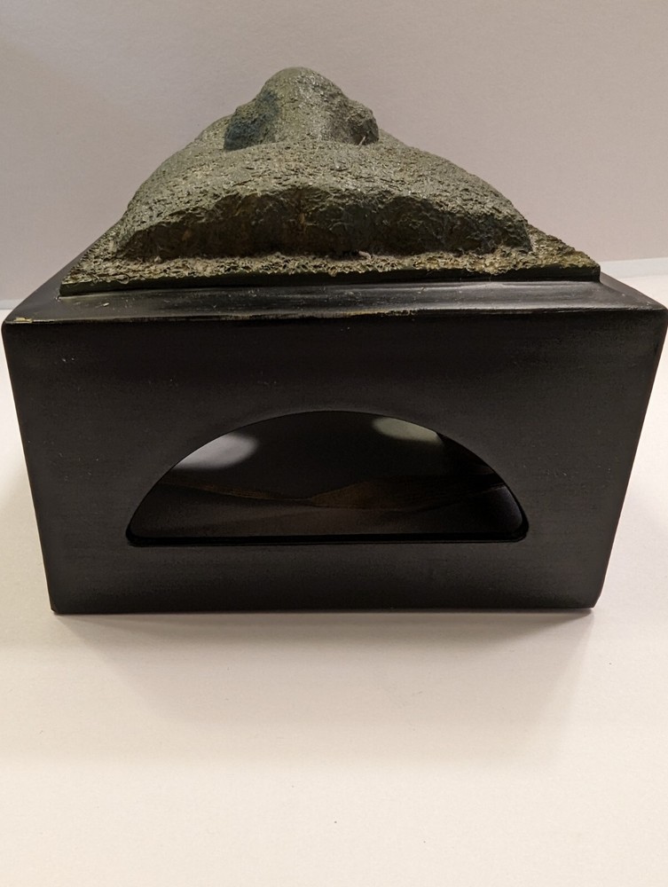 VTG Rotary Hero Moai Tissue Box Holder