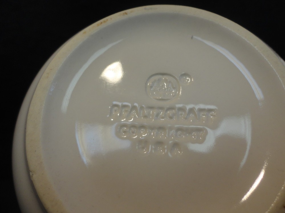 Pfaltzgraff ARCADIA WHITE Cream and Sugar