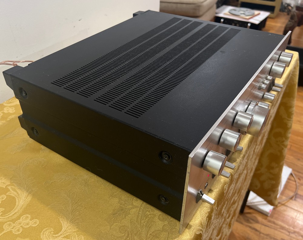 Kenwood KA-8100 Amplifier