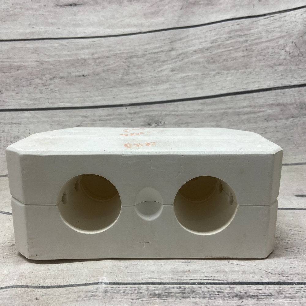 Unbranded Ceramic Casting Mold Salt & Pepper Shake Pitcher Figurine
