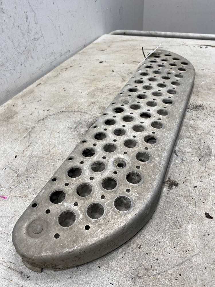 2005 Kenworth T2000 Step (723-10581)