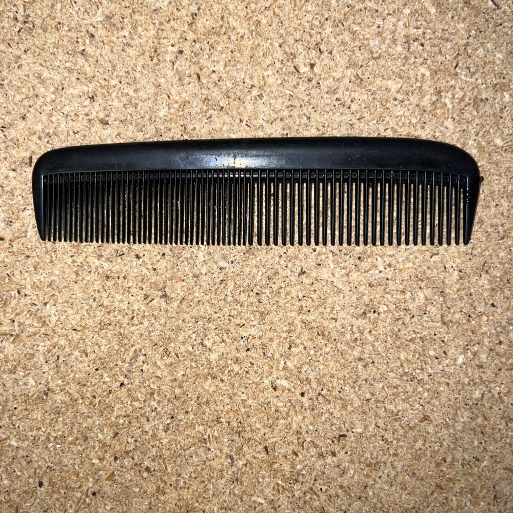 Vintage Unbreakable Comb Black No Broken Spikes Preowned