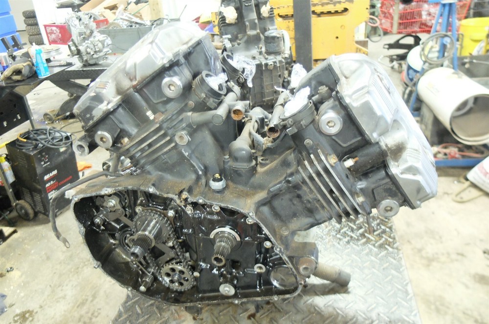 Honda VF700 VF 700 engine motor
