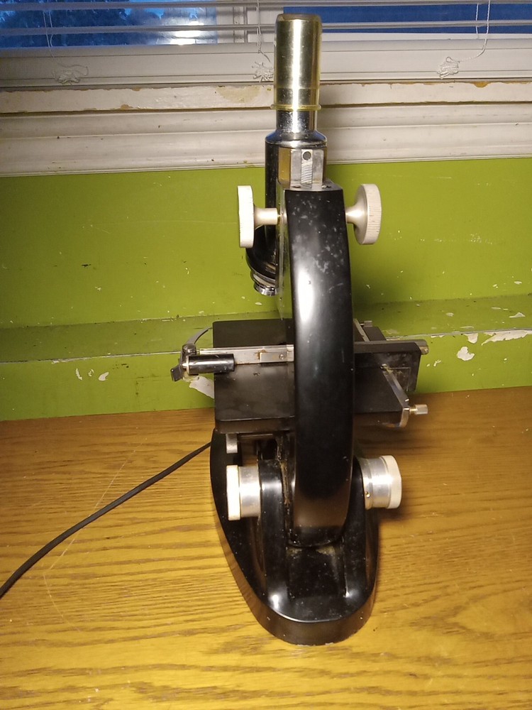 Bausch & Lomb Microscope W/Case & Extras!