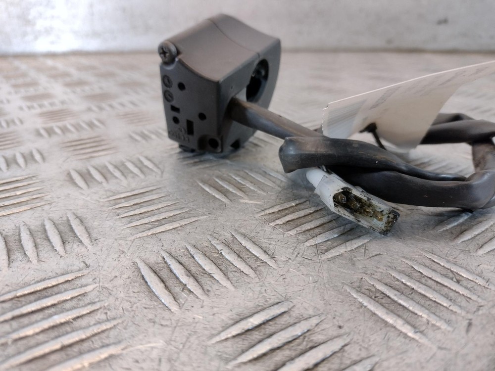 2013-2015 KTM 690 DUKE Right Hand Switch Gear