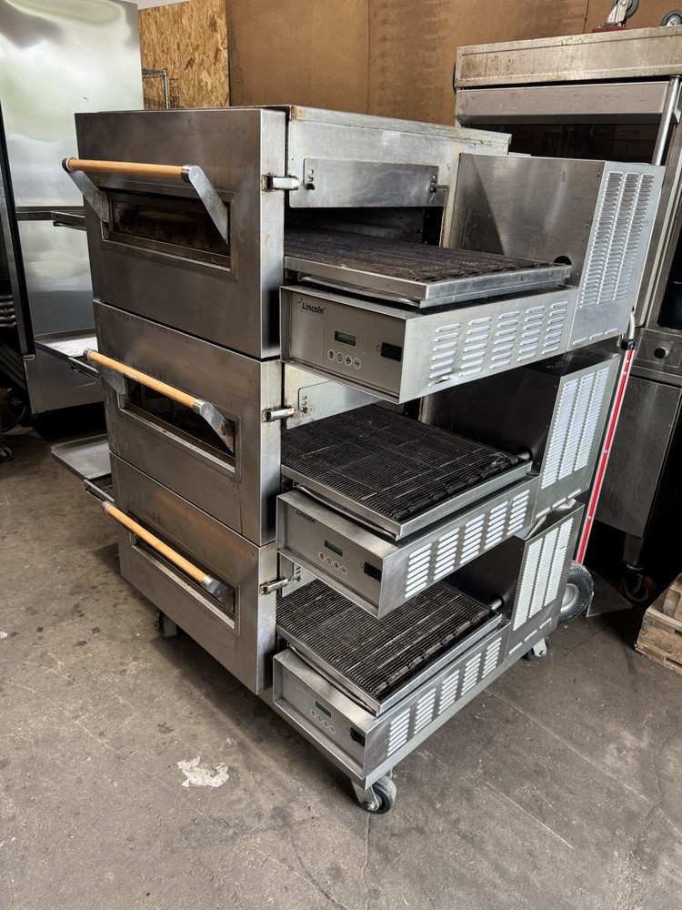 Lincoln Pizza Oven 1132
