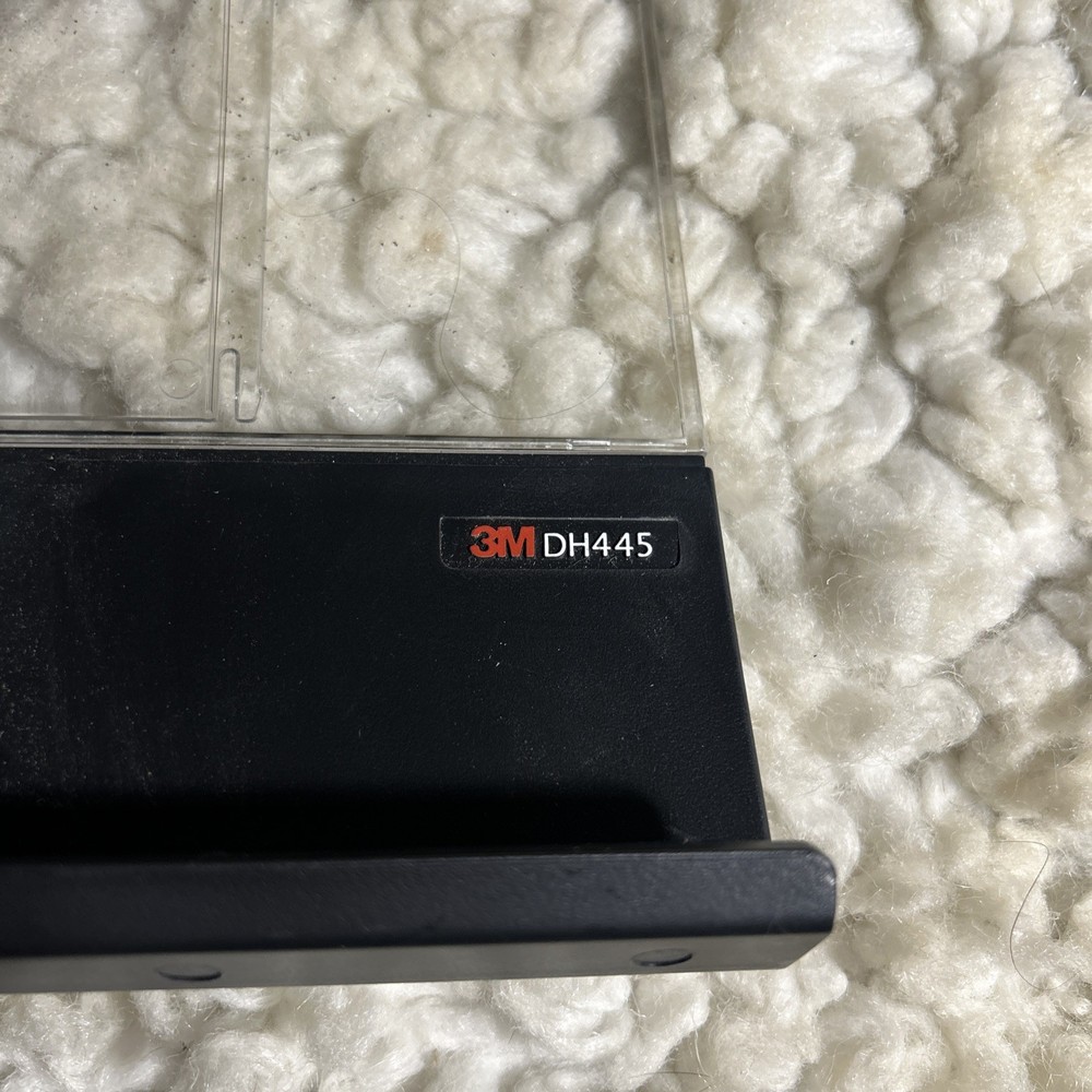 3M DH445 Document Copy Holder Flat Panel Mount 35-Sheet Capacity USED