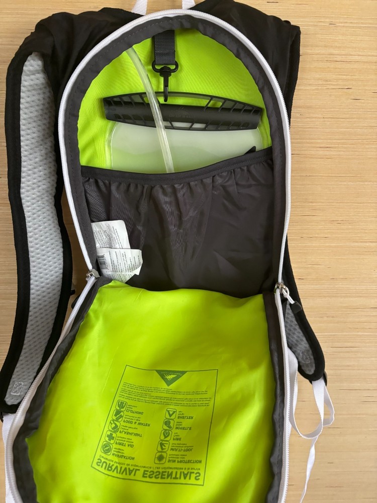 High Sierra Slim Hydration Multi Pocket Hiking Backpack Air Flow Cooled