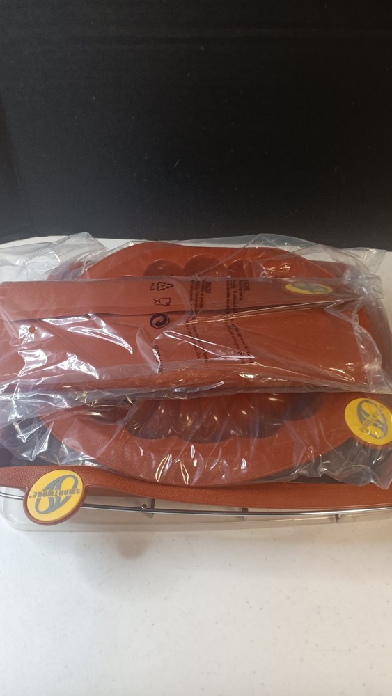 Smartware 16-Piece Basic Silicone Bakeware Set, Color Is Red Open Box