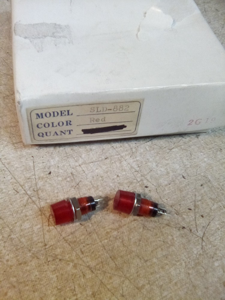 Lot Of 2 SLD-882 Red Indicator Light