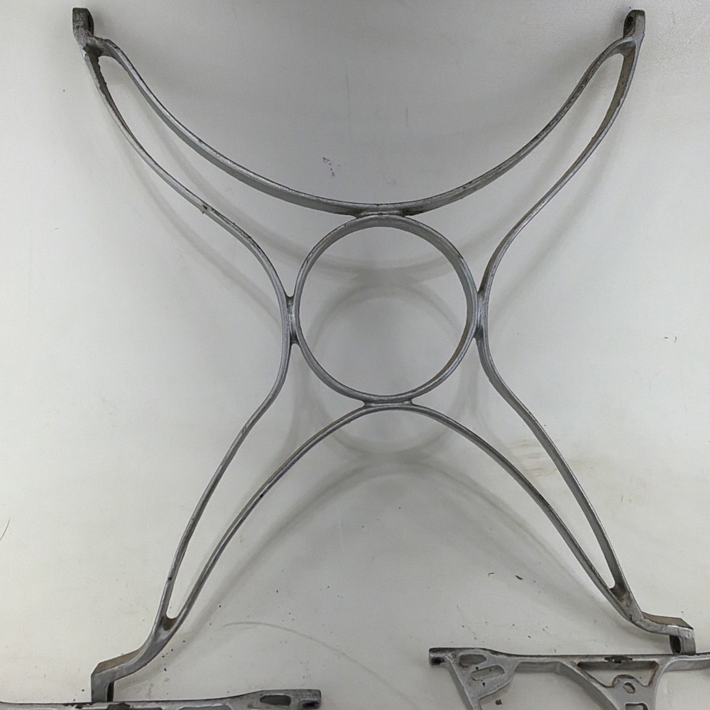 Treadle Sewing Machine Cast Iron table Base