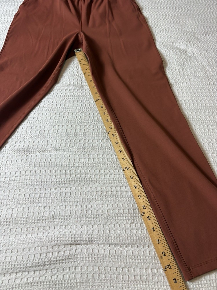 Lululemon Keep Moving Pants Savannah Size 8 Rust/Orange- Missing Drawstring