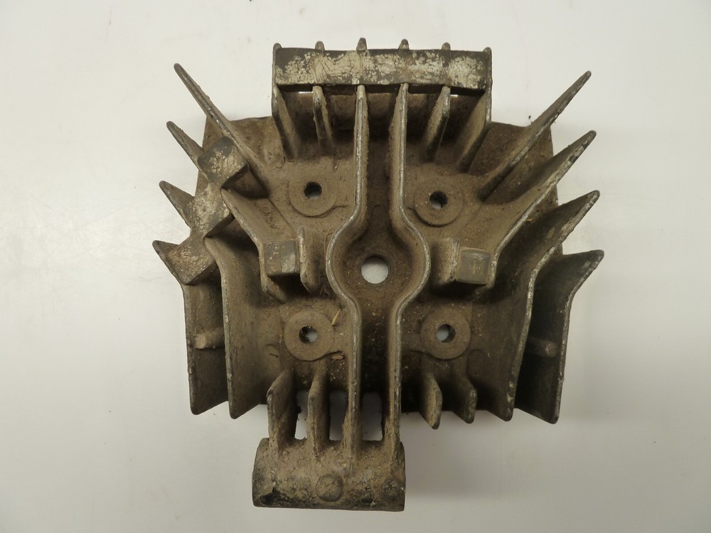 Honda MT50 Cylinder Head