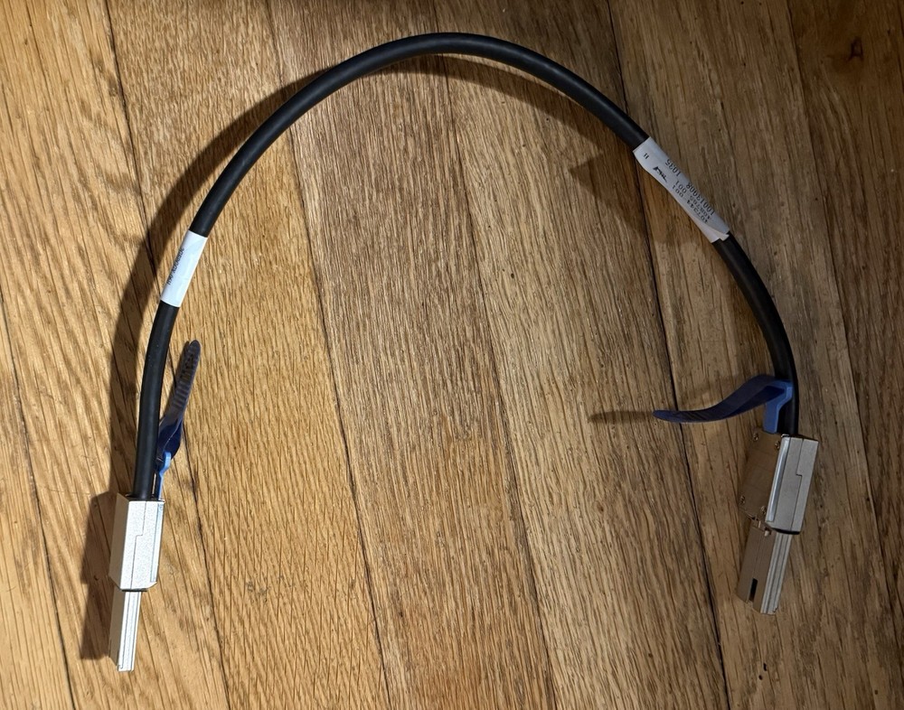HPE 0.5m External Mini-SAS Cable 407344-001, for Modular Smart Array-408765-001