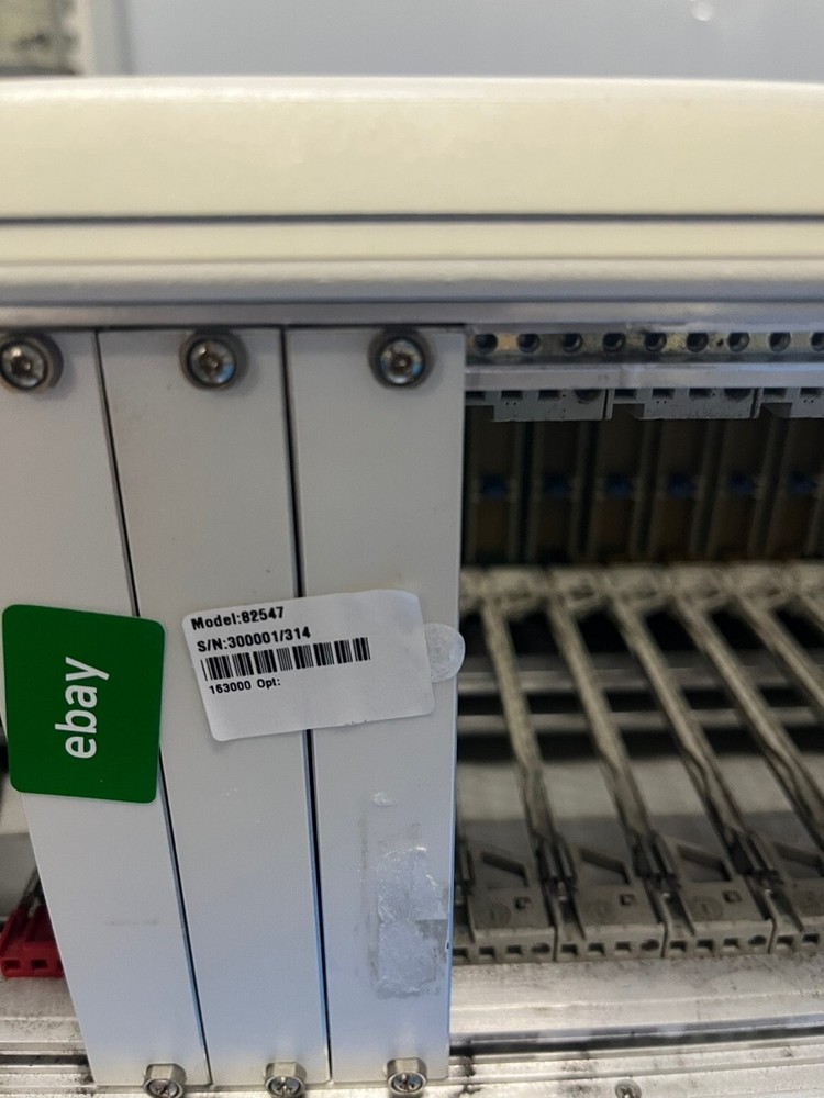 Aeroflex 82547 : PXI Mainframe 18 slots (314)