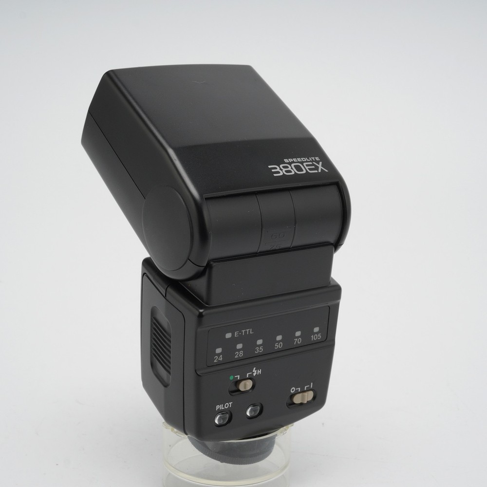 Canon 380EX Speedlite E-TTL Flash