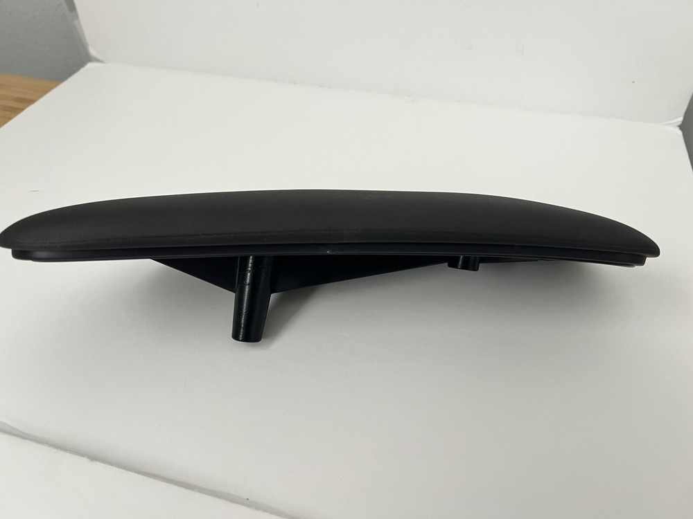 Humanscale Freedom Office Chair: Standard Arm Pad Left Side ONLY -