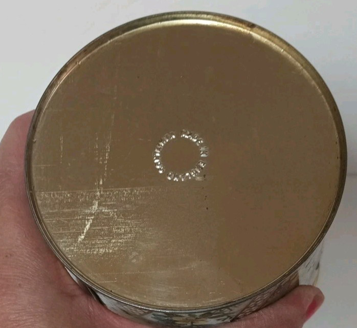 VINTAGE CONTAINER MADE IN ENGLAND TIN CONTAINER WITH LID