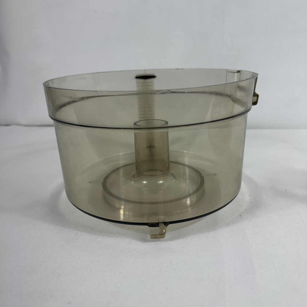 Vintage General Electric GE Food Processor D3FP1B Replacement Part Bowl Only