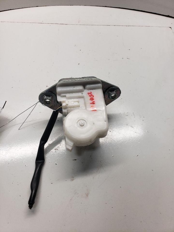 2011 IMPREZA Door Lock Actuator OEM