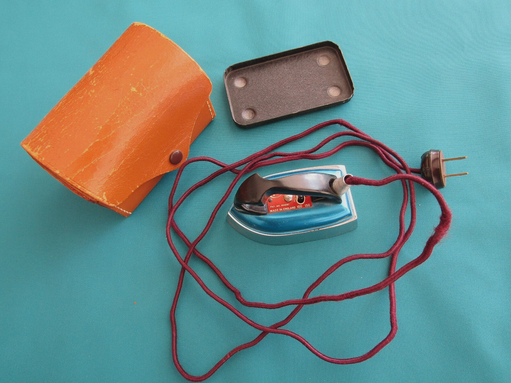 Clem Travel Iron with vintage case