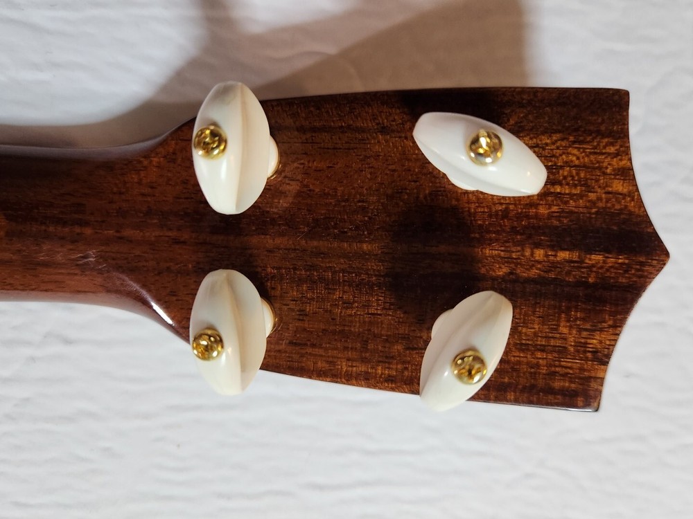 Solid Wood Ukulele Style 5