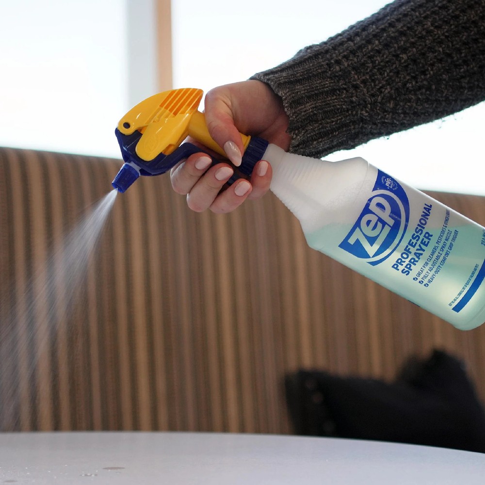 Zep Professional Spray Bottle 32 oz Adjustable Nozzle