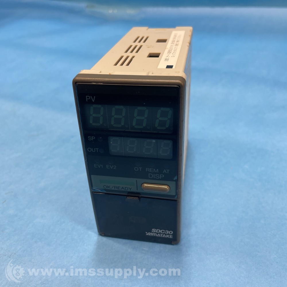 Yamatake SDC30 Temperature Controller FNOB