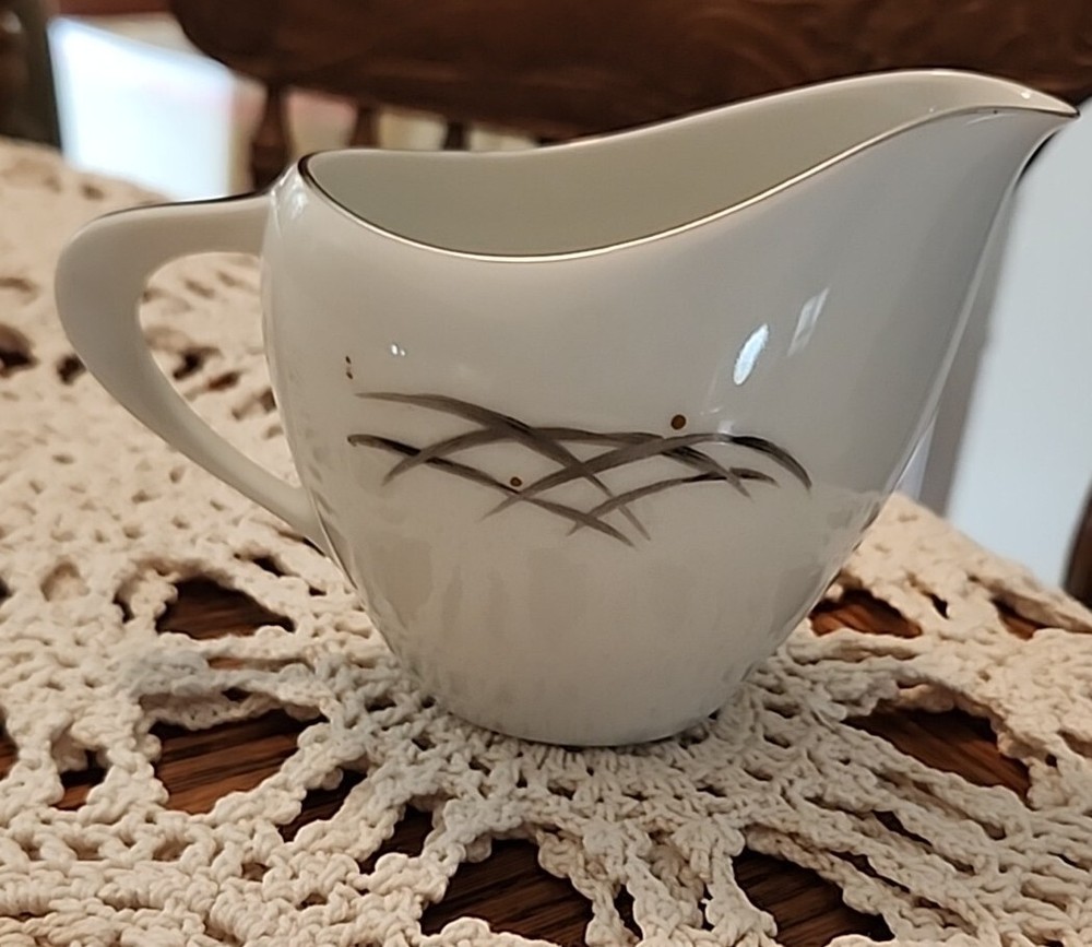 STYLE HOUSE MEADOWLANE CREAMER! MCM