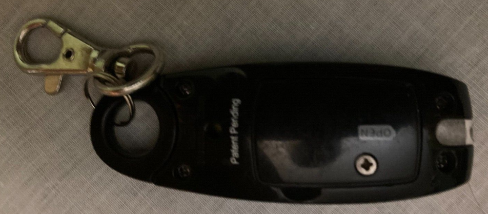 Energizer Personal Defense Alarm with Light & Key Ring Attachment EUC