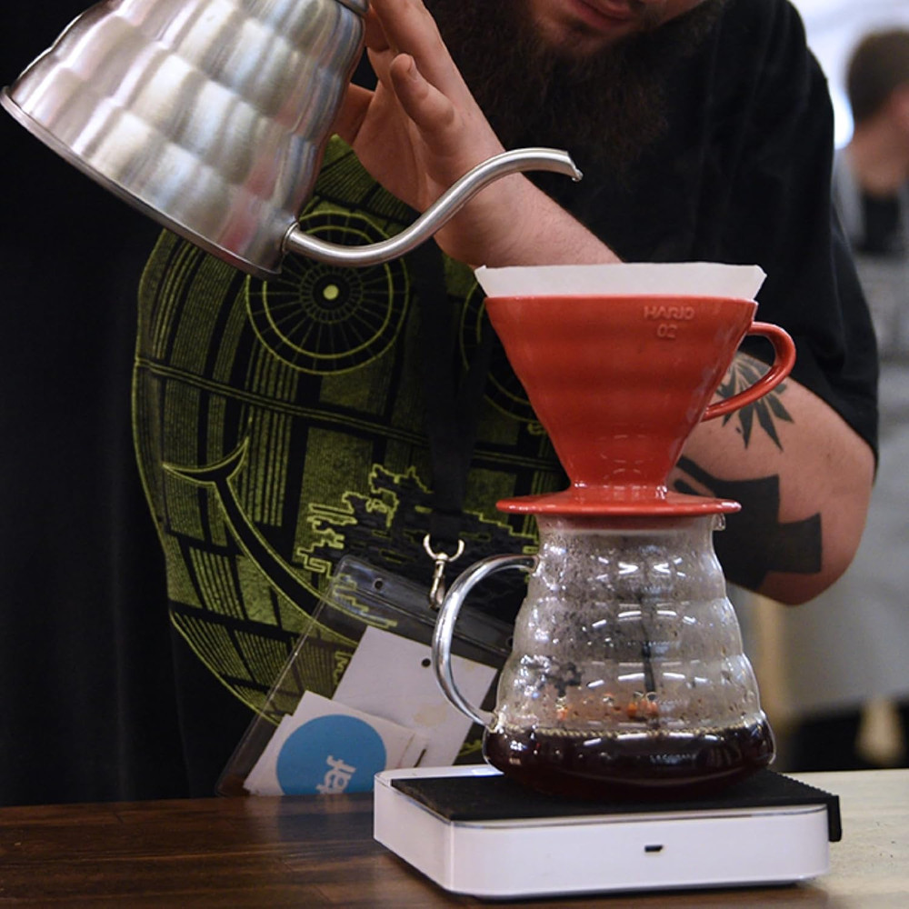 V60 Plastic Coffee Dripper, Size 02, White