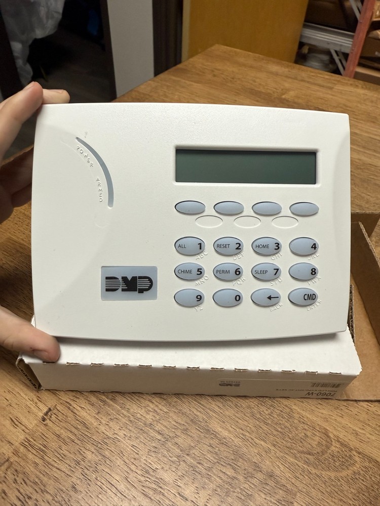 DMP 7060-W Thin LCD Keypad White SC Keys