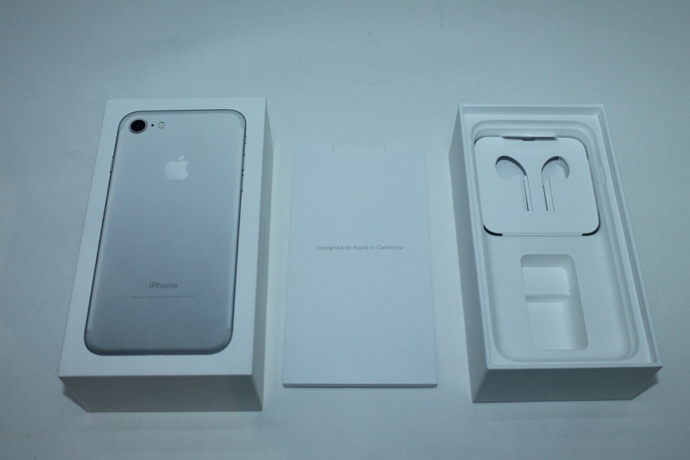 Apple iPhone 7 32GB Silver EMPTY BOX ONLY