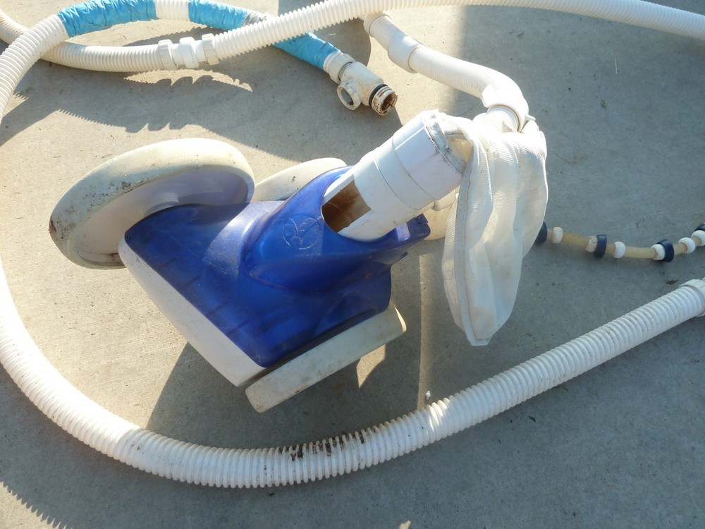 Polaris 360 Suction Automatic Pool Cleaner Blue